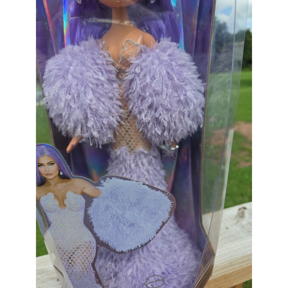 NEW Bratz x Kylie Jenner 24" Inch Large Fashion Doll. 282. 2 Dolls - Picture 4 of 9
